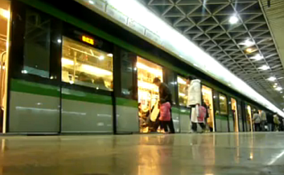 500 km metróvonalat terveznek Shanghaiba 2012-ig