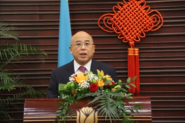 Zhou Li a Kína Kommunista Párt Központi Bizottsága Külügyi Osztályának Osztályvezetője