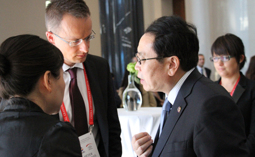 Szijjártó Péter a Kína-Közép-Kelet-Európa Regionális és Önkormányzati Együttműködési Csúcstalálkozón