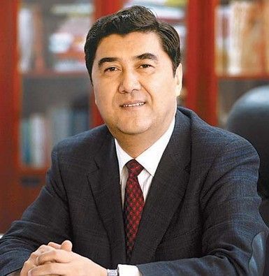 Nur Bekri, a Kínai Népköztársaság Nemzeti Energia Hivatalának vezetője
