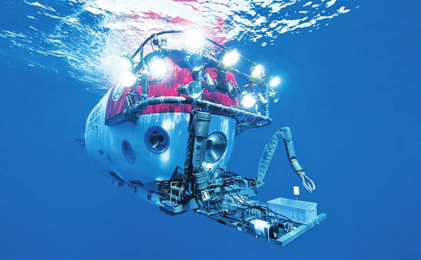 Kínában megépült a világ legnagyobb mélytengeri merülő járműve
