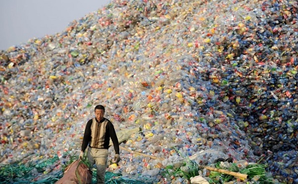 Kína betiltja az egyszer használatos műanyagokat