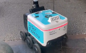 Több ezer kínai kézbesítő robot jelent meg Európa utcáin