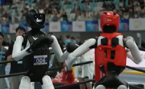 Rekord részvétellel startolt el a második Humanoid Robotok Világjátéka Pekingben